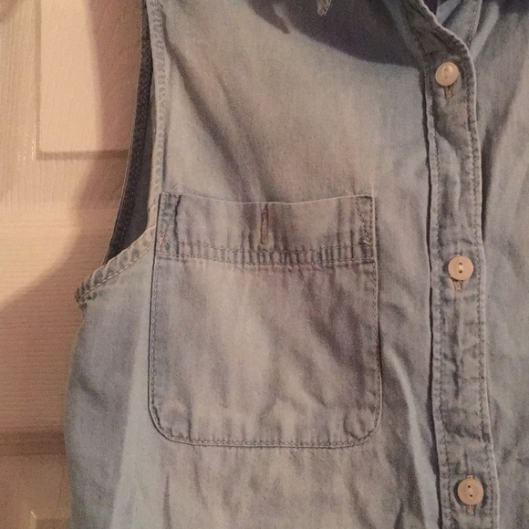 Chambray tank - Picture 2 of 3